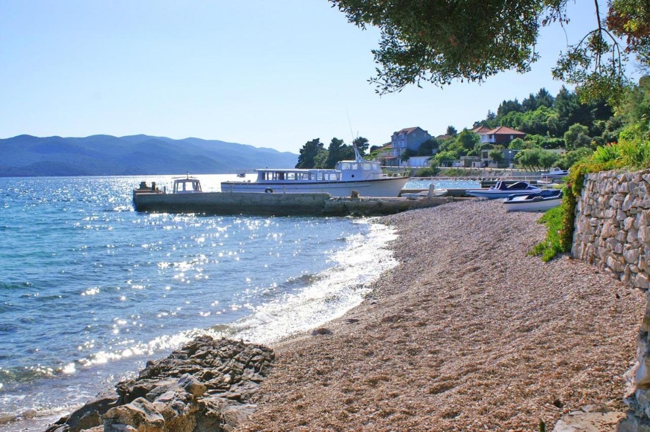 Apartment By The Sea - Perna, Peljesac - 4544