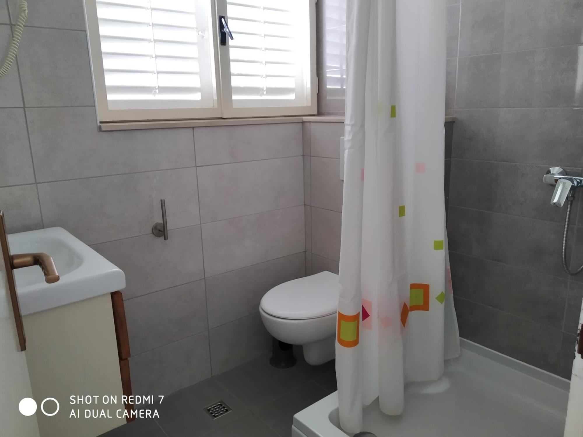 Apartment By The Sea - Perna, Peljesac - 4544